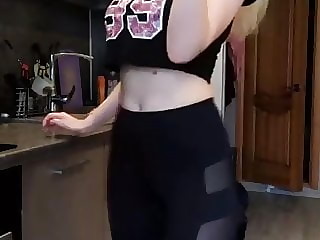 legging blond ass